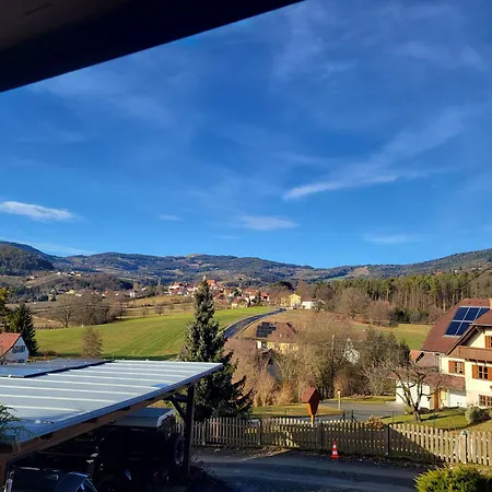 Zwei Schlafzimmer Ferienapartment Anna Am Stubenbergsee Inklusive Vier E-bikes شقة