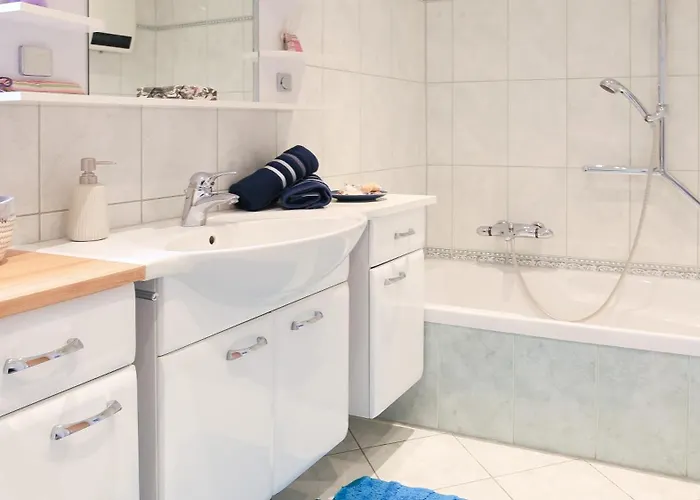 شقة Zwei Schlafzimmer Ferienapartment Anna Am Stubenbergsee Inklusive Vier E-bikes *