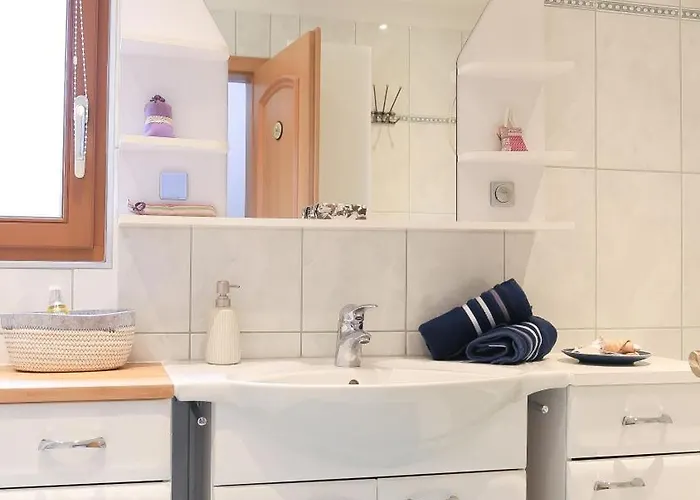 Zwei Schlafzimmer Ferienapartment Anna Am Stubenbergsee Inklusive Vier E-bikes * ستوبيبرغ