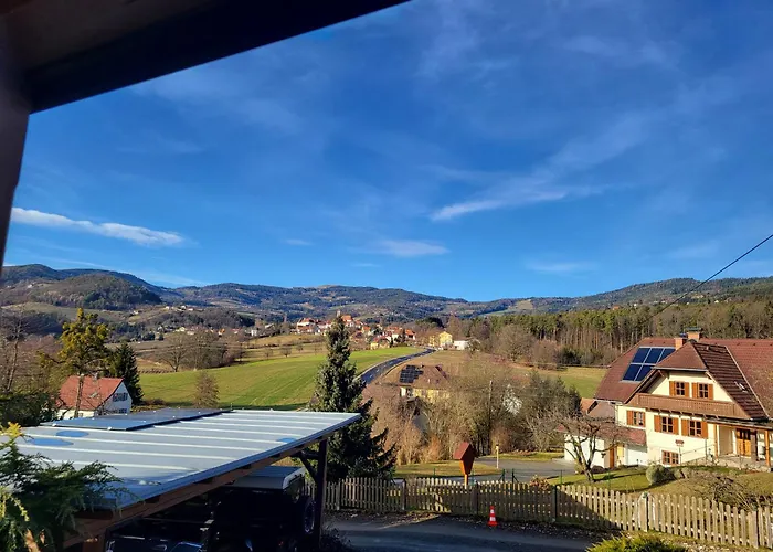 Zwei Schlafzimmer Ferienapartment Anna Am Stubenbergsee Inklusive Vier E-bikes شقة